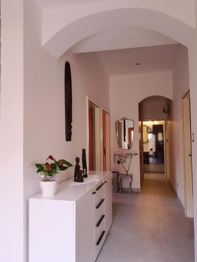 Apartment Centar אומיס מראה חיצוני תמונה